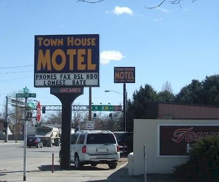 联排别墅汽车旅馆酒店 Worland 外观 照片